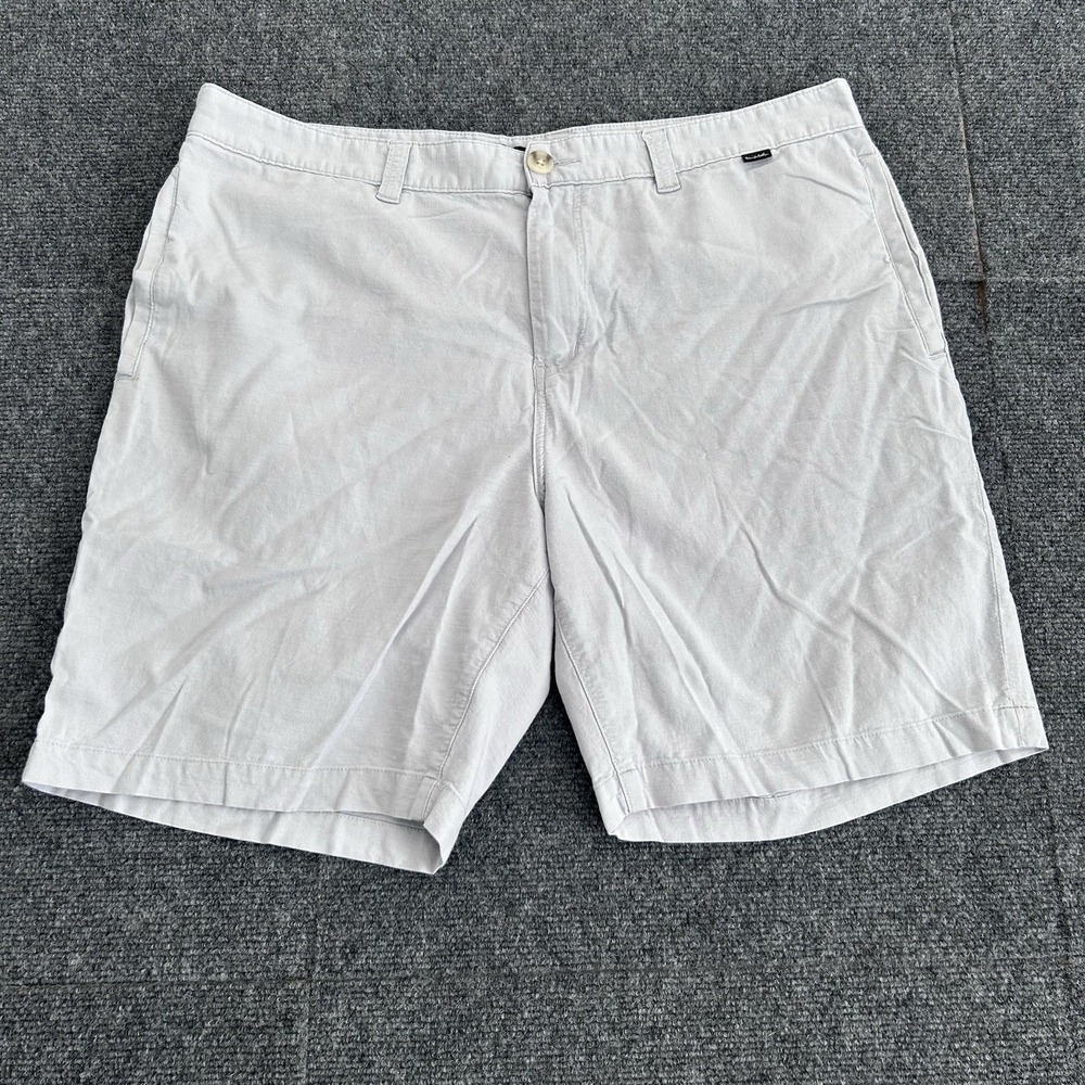 Travis Mathew Men's Chino Shorts Sz 38 Gray Flat Front Pockets Stretch Golf READ
